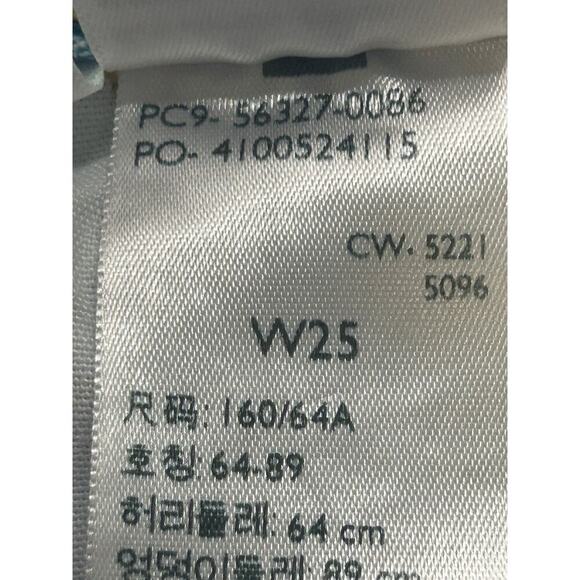 Women's Levi's 501 premium jean 2 1/2 " inseam button fly shorts size 25 - Picture 4 of 5